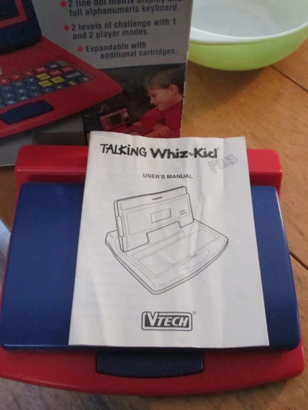 vtg V tech Talking Whiz Kid Plus contains over 800 words mint in box with instuc
